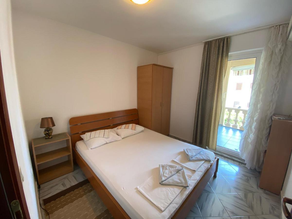 סבטי סטפן Apartments Kalluka מראה חיצוני תמונה