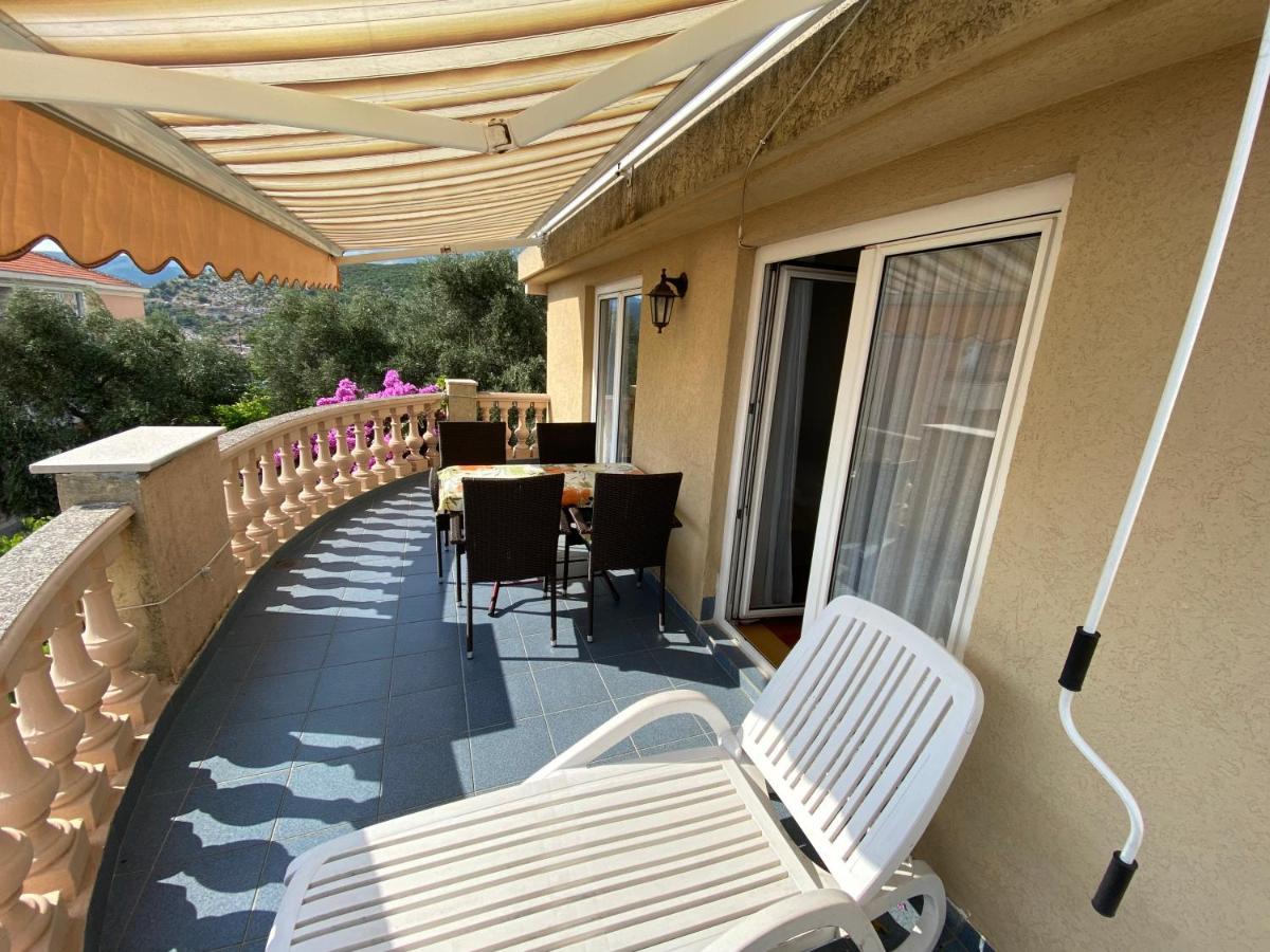 סבטי סטפן Apartments Kalluka מראה חיצוני תמונה